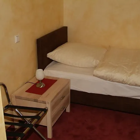 Hotel Garni In Den Genusswerken Hotel